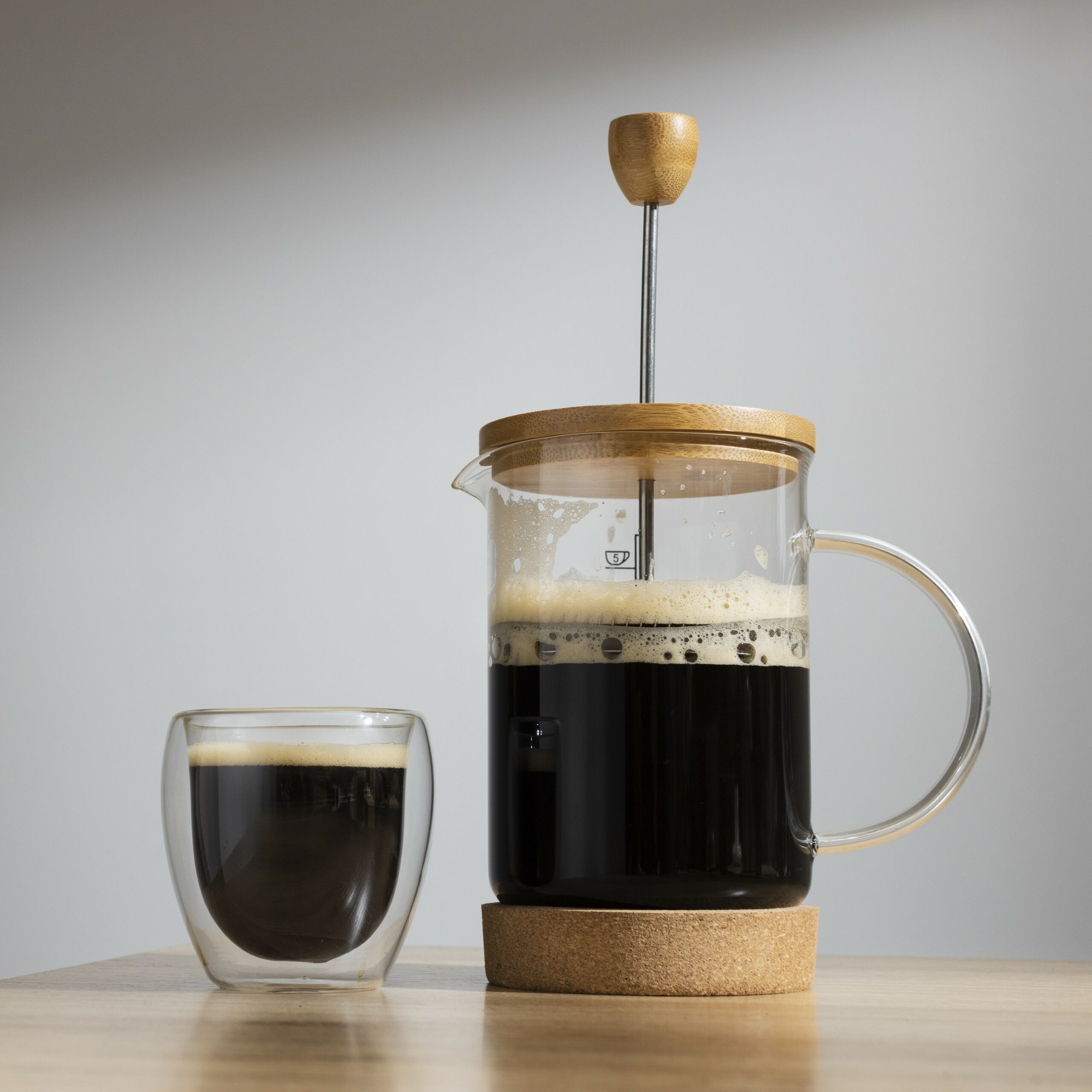 Aleternatywne metody parzenia kawy French press. Kawowy Raj. Sklep z kawami speciality